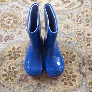 Boy rain boots sz 9/10